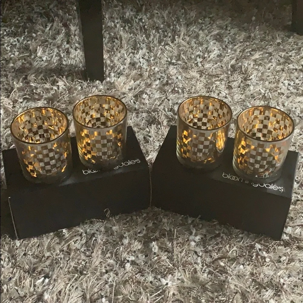 New set‎ of silver and gold candle holders decor